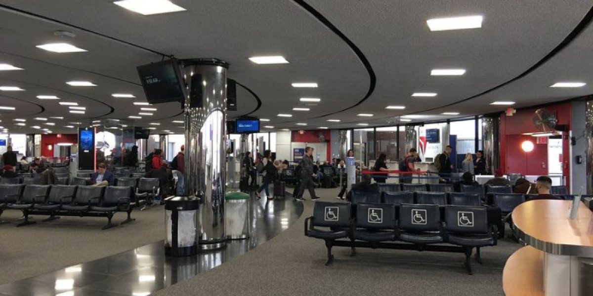 Everything You Need to Know About the Spirit Airlines EWR Terminal