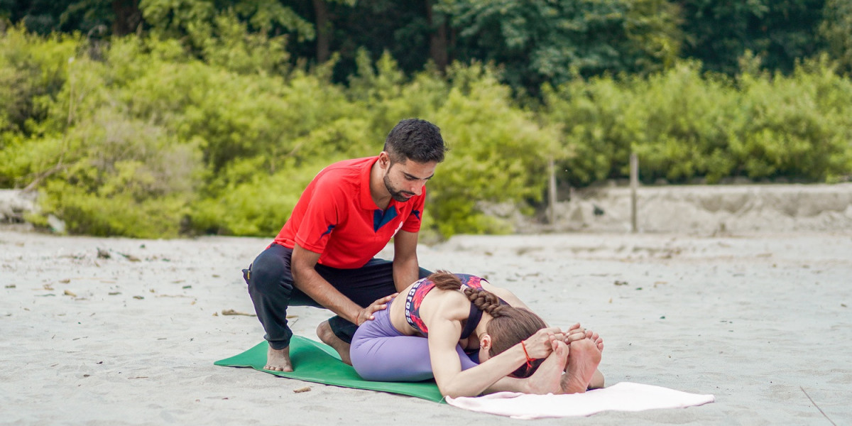 Discover the Transformative Power of a 100 Hour Yoga TTC in Rishikesh