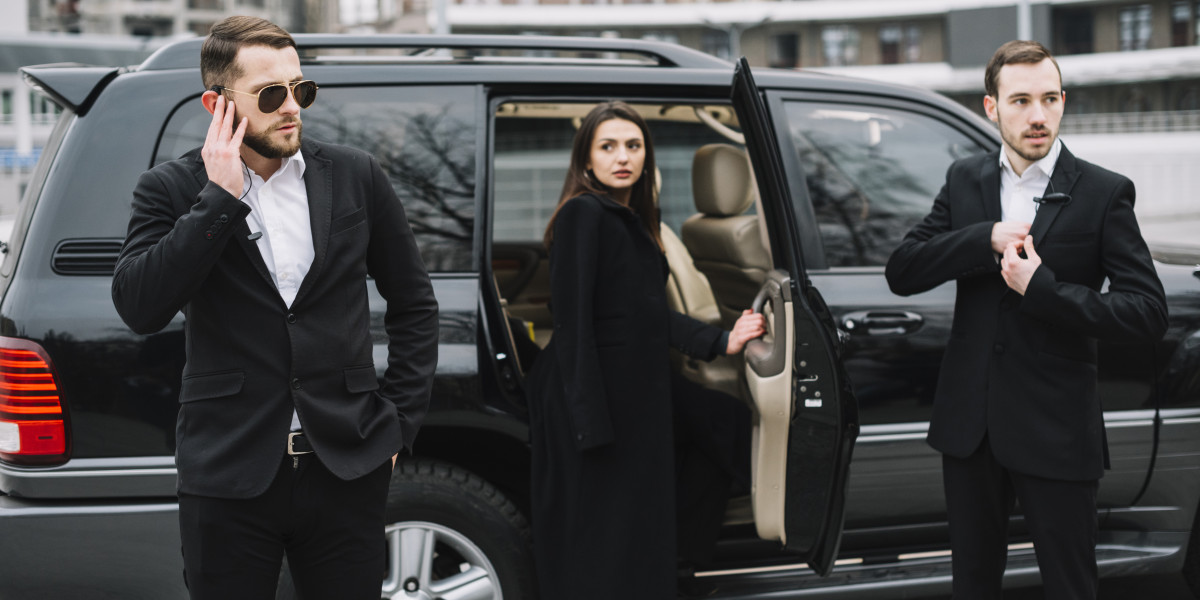 Experience Luxury Travel with Pearson Toronto Limo